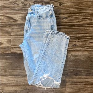 American Eagle High Waist Mom Jeans